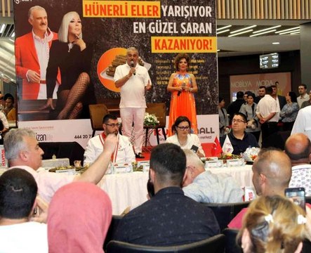 Safiye Soyman ve Faik Öztürk hayranlarıyla buluştu