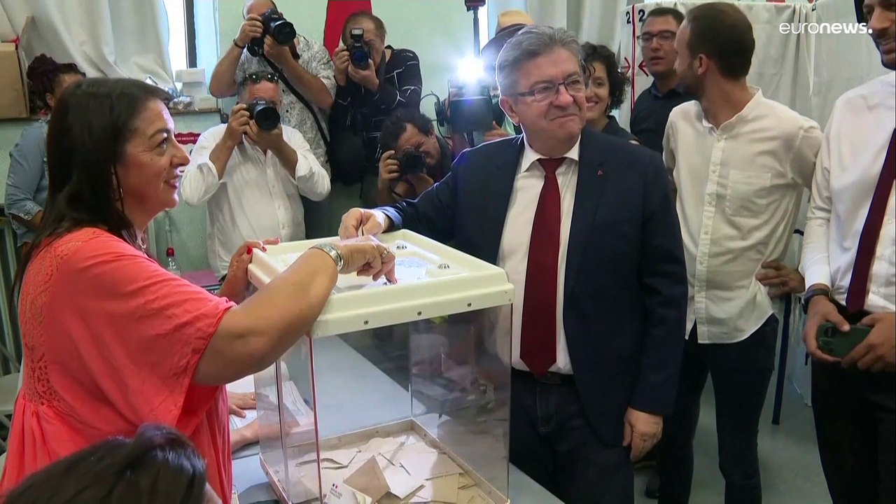 Frankreich: Wahlbeteiligung um 17 Uhr 38,11%, 1,31% weniger als im ersten Wahlgang