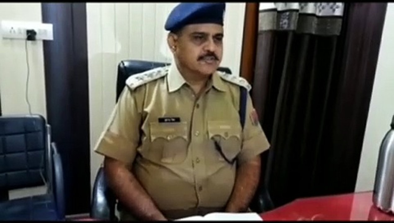 हनी ट्रैप - हैडकांस्टेबल के बाद एक और व्यक्ति पहुंचा थाने, आरोपी जेल भेजी