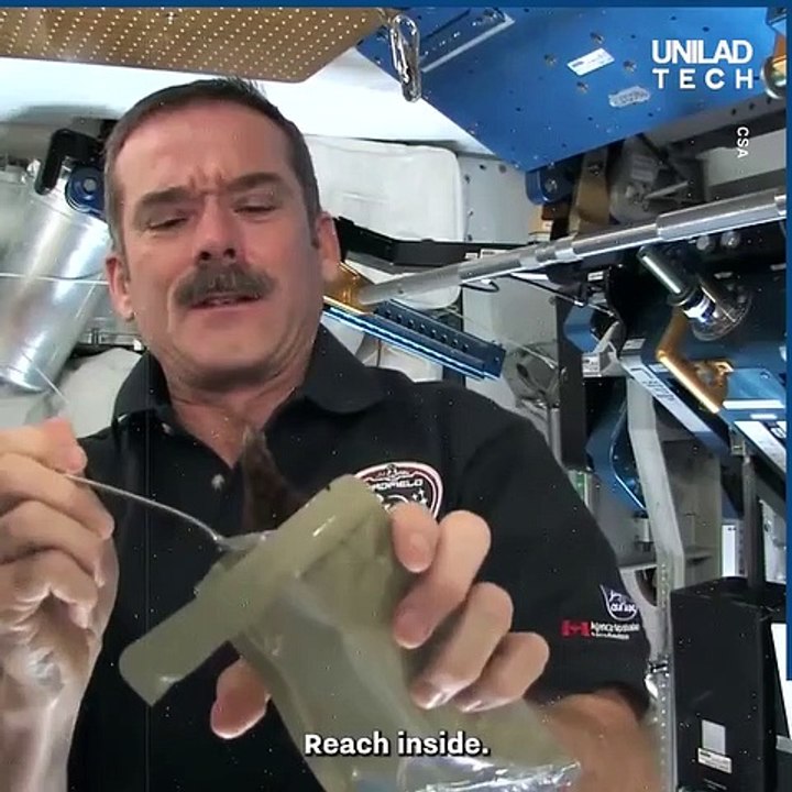 The gravity effects in food on space station