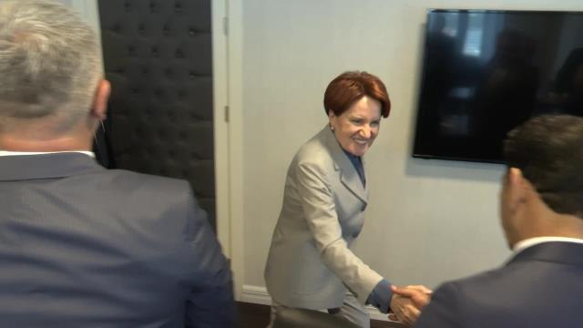 Meral Akşener, İyi Partili Belediye Başkanları ile Bir Araya Geldi