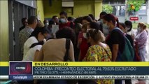 Jurados de centros electorales en Bucaramanga entregan material a delegados de Registraduría