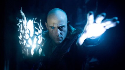 DC-Film Shazam! - Zachary Levi tritt als Superheld gegen Dr. Thaddeus Sivana im neuen Trailer an