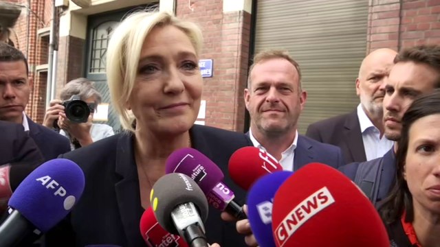Marine Le Pen annonce qu'elle ne reprendra pas la présidence du RN pour se consacrer au futur groupe parlementaire de son parti