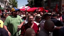 Hundreds protest in Tunis against president's plan for constitution