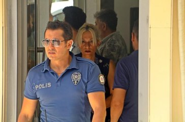 Kuyumcuyu soymak istedi, sert kayaya çarptı