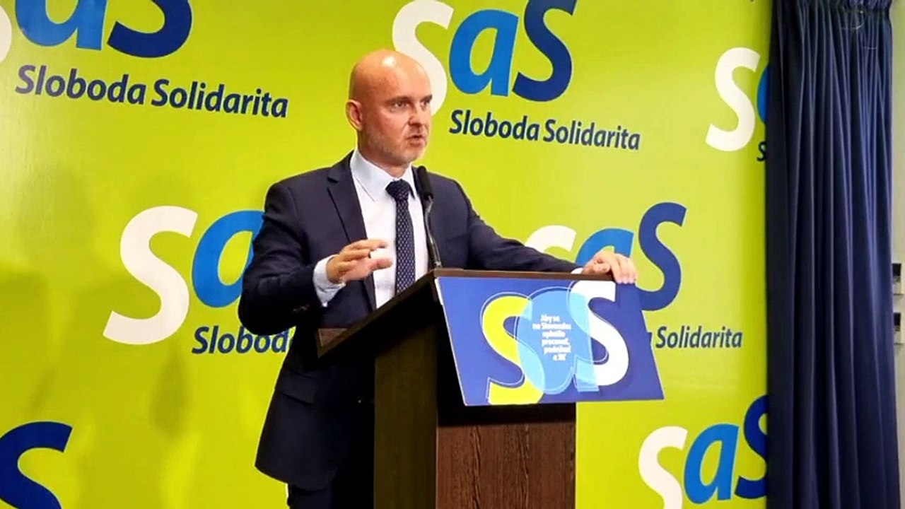 ZÁZNAM: Gröhling: Navrhli sme dorovnanie platov v školstve k 10 percentám