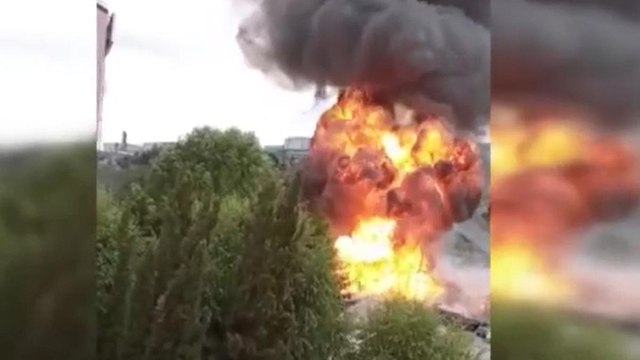 Hadımköy Atatürk Sanayi Sitesi'nde bir fabrikada yangın çıktı