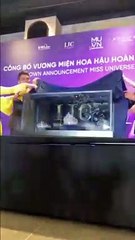 Cận cảnh vương miện Hoa hậu Hoàn Vũ 2022