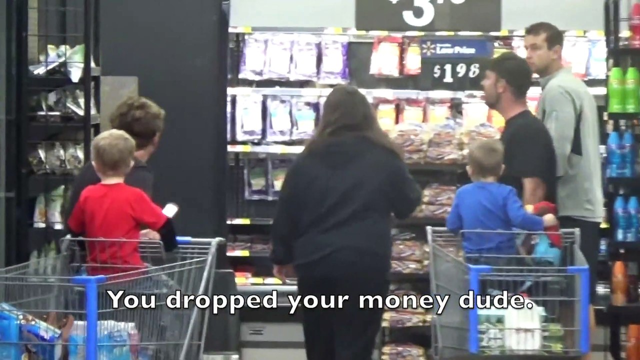 Dropping 100$ In Public!