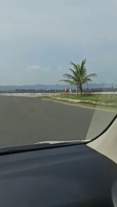 pangandaran beach_new street