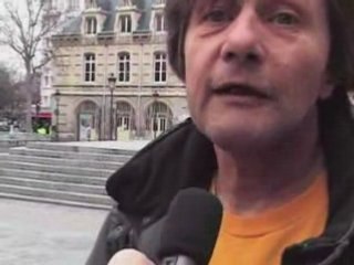 Paris 15eme : "Mécontent" du président de la république