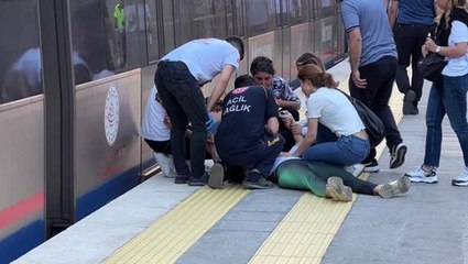 Her şeye anbean şahit oldu! Marmaray'da intihar eden gencin sevgilisi sinir krizi geçirdi