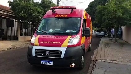 Homem fratura mão ao cair de escada no Parque Verde