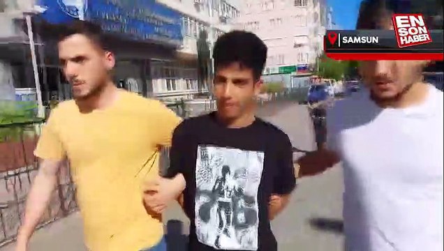 الشرطة تلقي القبض على مواطن عراقي في ولاية سامسون يضحك بعد القبض عليه.. فيديو