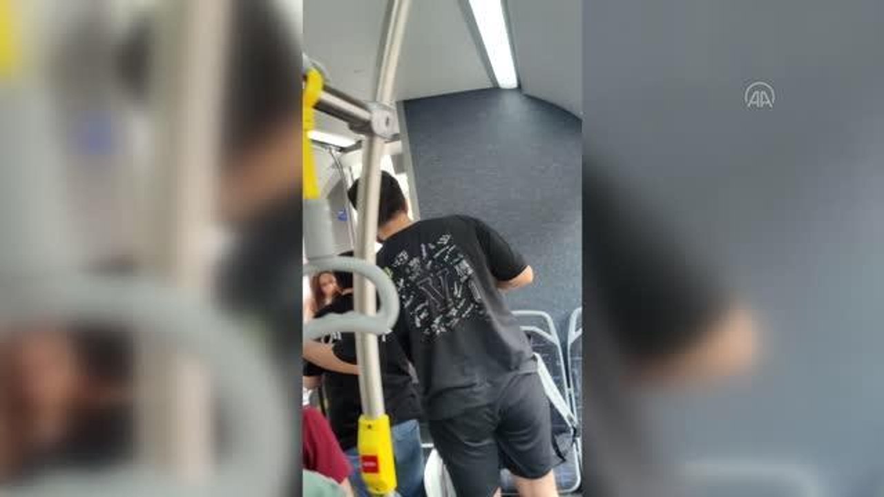 İETT yol yardım aracı, metrobüse çarptı