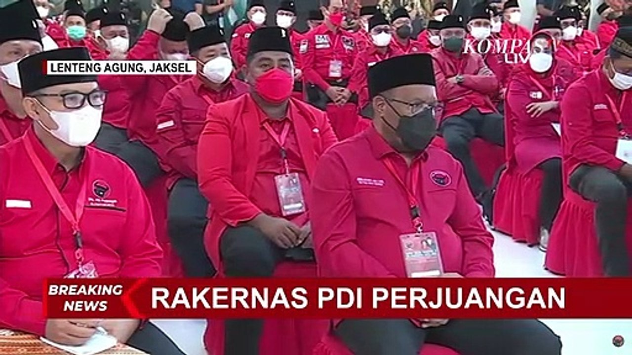 Megawati Soekarnoputri Ceritakan Sifat Puan Maharani di Rakernas PDI-P