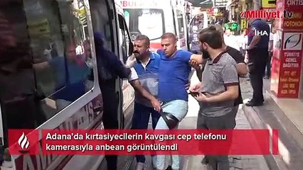 Adana'da kırtasiyeciler sokak ortasında çatıştı! Yaralılar var