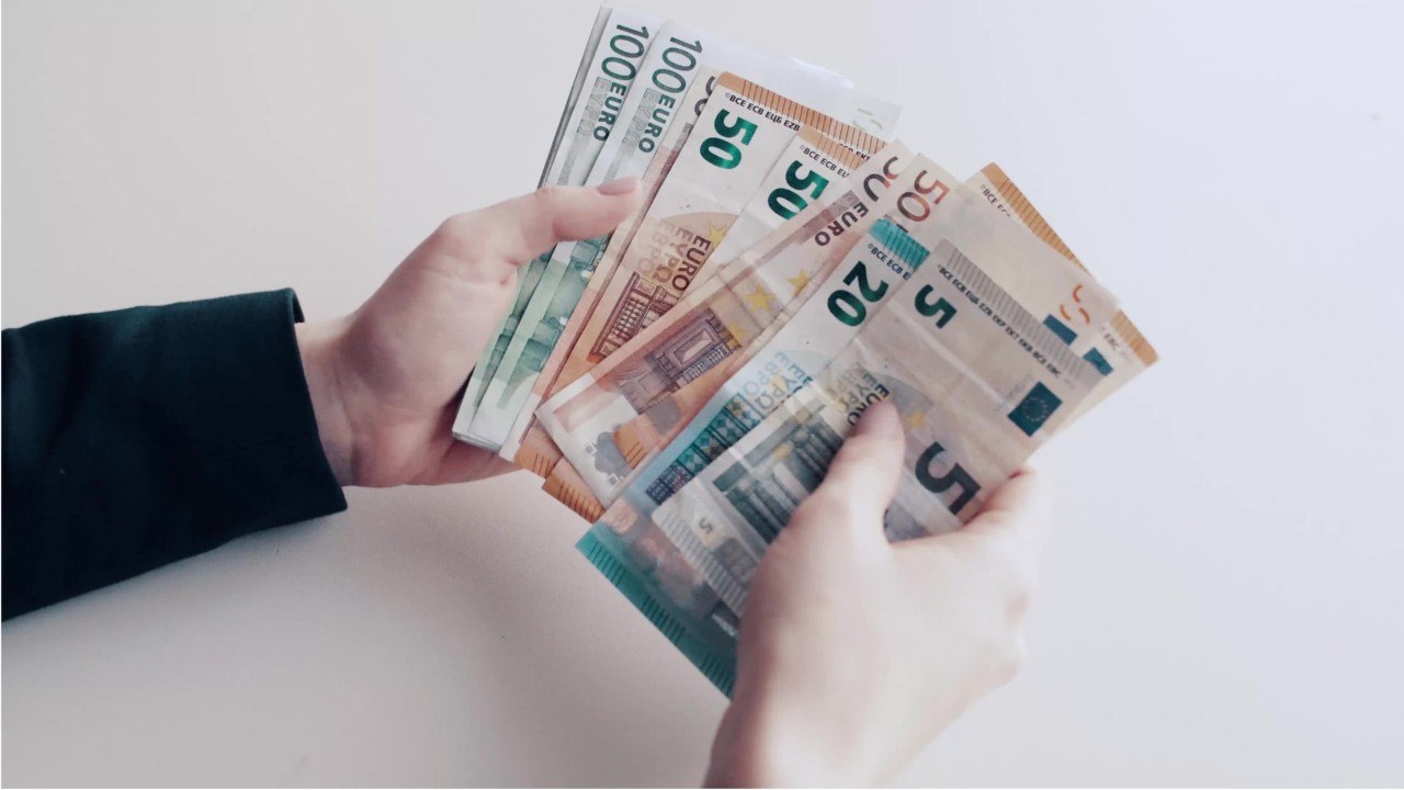 Mindestlohn, Rente, Corona-Testverordnung: Das ändert sich im Juli 2022