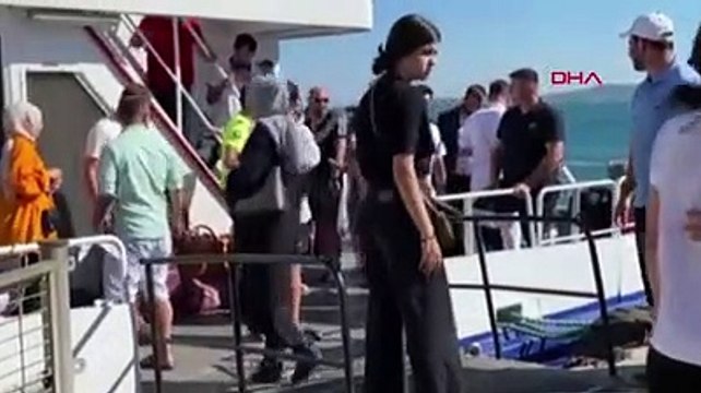 Deniz otobüsünü karıştıran kavga! İskeleye geri döndü