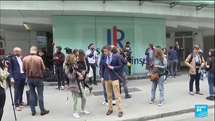 Législatives : Emmanuel Macron peine à trouver des alliés