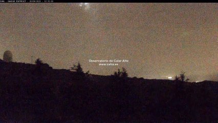 Reentrada en atmósfera de parte de cohete chino deja hilera de bolas de fuego