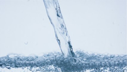 Peut-on réutiliser une bouteille d'eau en plastique plusieurs fois ?