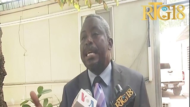 Komisè Gouvènman Pòtoprens Me. Lafontant denonse seri atak nèg ak zam fè sou palè jistis Pòtoprens.