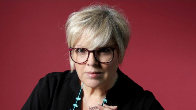 GALA VIDEO - Laurence Boccolini moins bien payée sur France 2 que sur TF1 : “Il faut diviser par…”