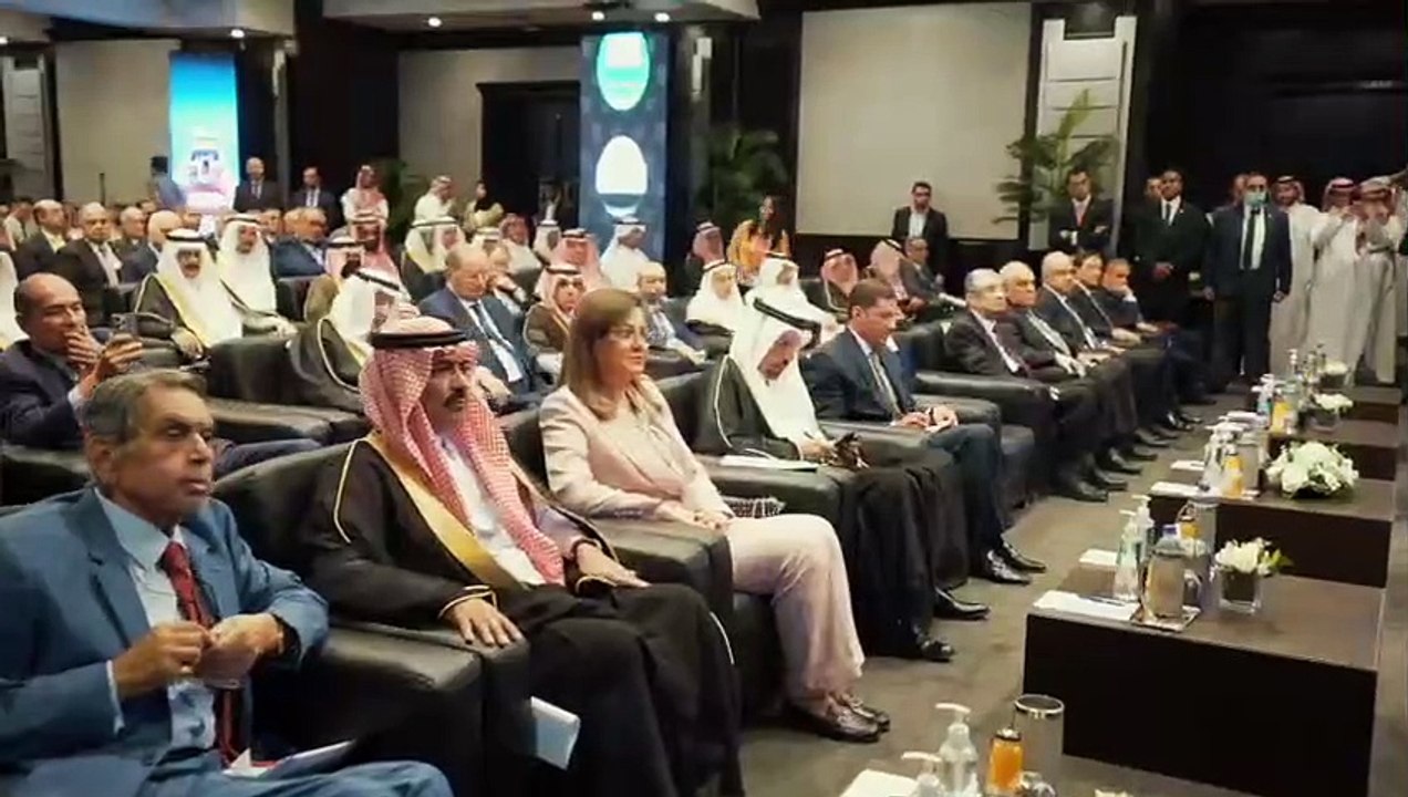 تفاصيل توقيع 14اتفاقية استثمارية بين مصر والسعودية بقيمة 7.7 مليار دولار..اتفاقيات لإنتاج طاقة الرياح والهيدروجين الأخضر.. تقنية المعلومات والحلول الرقمية..وتوليد الطاقة النظيفة وقطاع الأدوية أبرزها