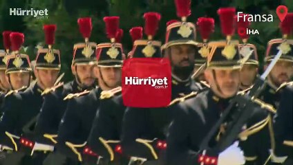 NATO Genel Sekreteri Stoltenberg, Macron ile görüştü