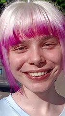 mèches rose foncé coloriste aix en provence