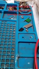 Pastor deixa celular em assistência para esconder traição e bilhete viraliza: 'me ajuda'