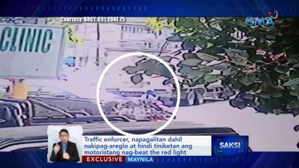 Traffic enforcer, napagalitan dahil nakipag-areglo at hindi tiniketan ang motoristang nag-beat the red light | Saksi