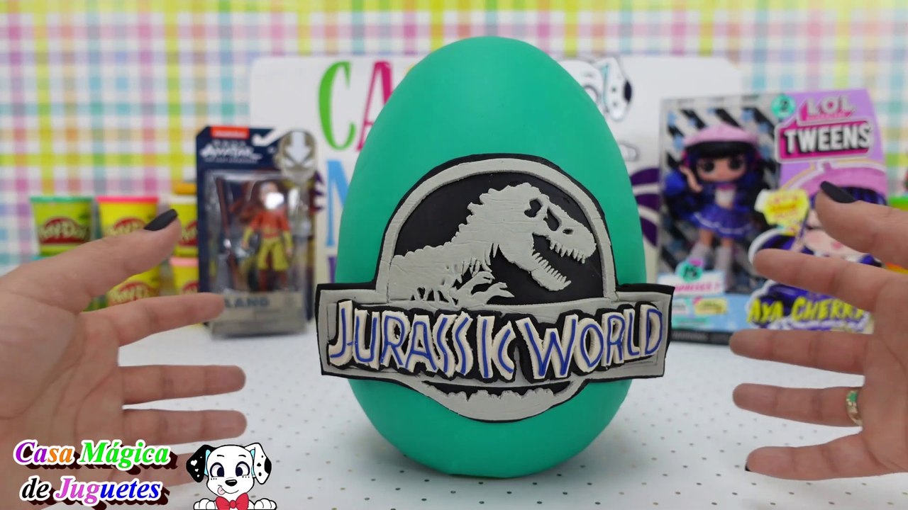 Huevo Gigante Sorpresa de JURASSIC WORLD de Plastilina Playdoh