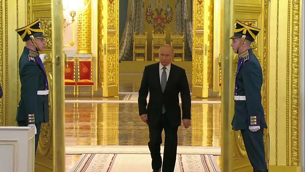 Rusia amenaza a Lituania y prosigue su ofensiva militar en el este de Ucrania