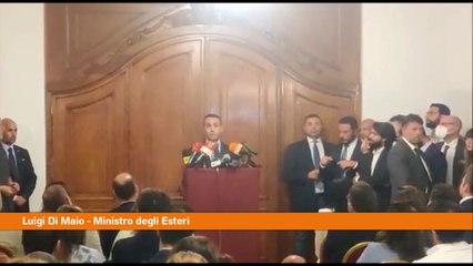 Di Maio "Lasciamo il M5s, adesso inizia un nuovo futuro"