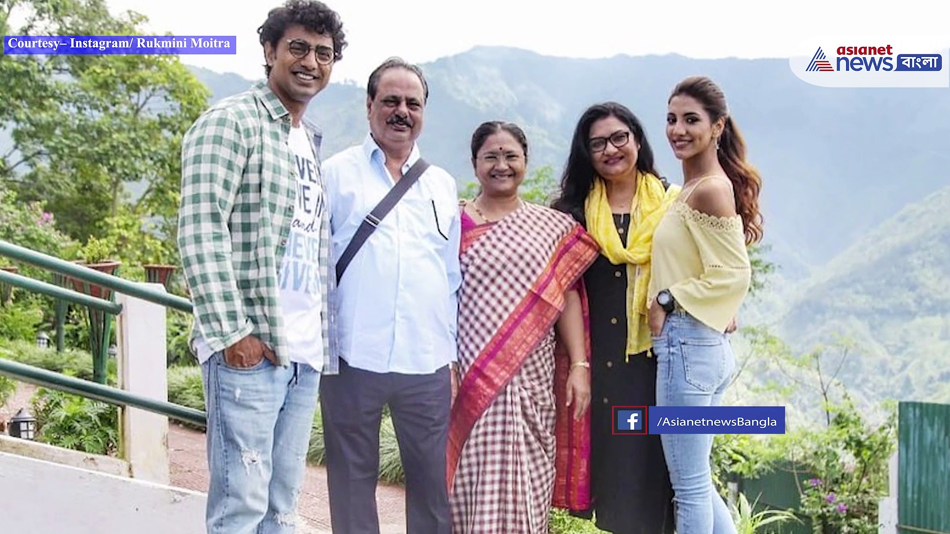 মাথা ভর্তি সিঁদুর নিয়ে বিয়ের পিঁড়িতে দেবের সঙ্গে, রুক্মিনীর ছবি ঘিরে জল্পনা 