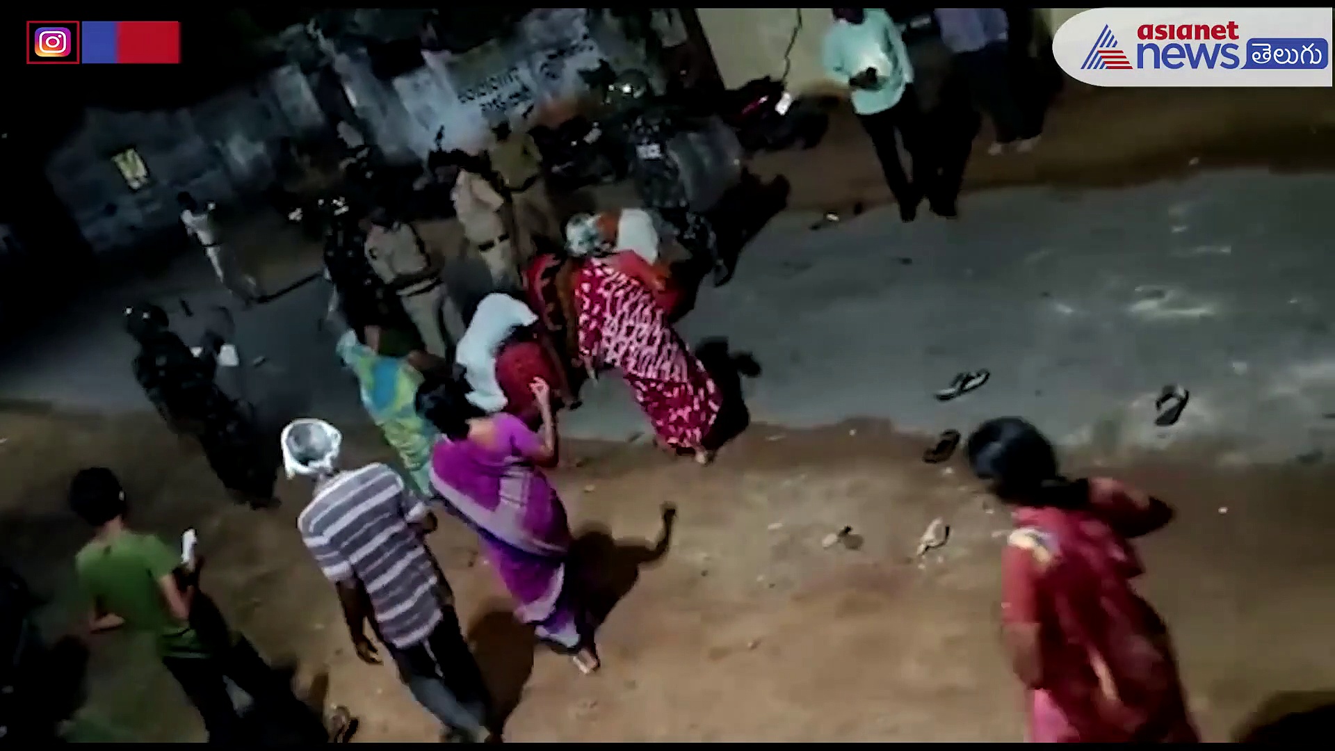 సీఎం సొంతజిల్లాలో అర్ధరాత్రి అలజడి... గౌరవెల్లి ప్రాజెక్ట్ భూనిర్వాసితులపై లాఠీ చార్జ్