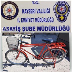 Motosiklet ve bisiklet hırsızları kamerada