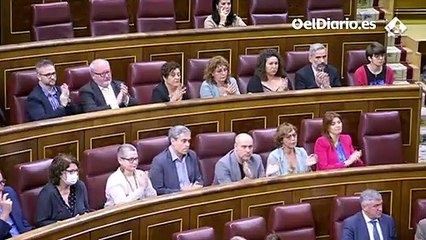 Pedro Sánchez: "Vamos a bajar el IVA de la luz del 10 al 5%"