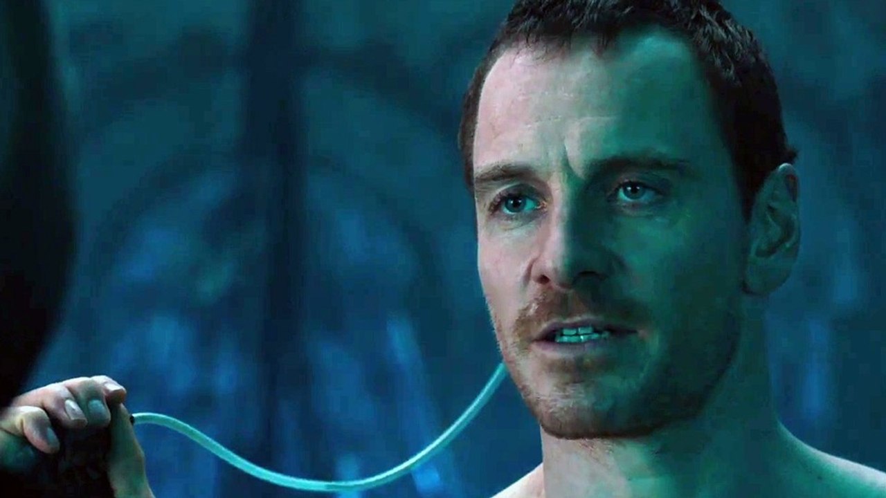 Assassin's creed - film-trailer: michael fassbender macht den todessprung
