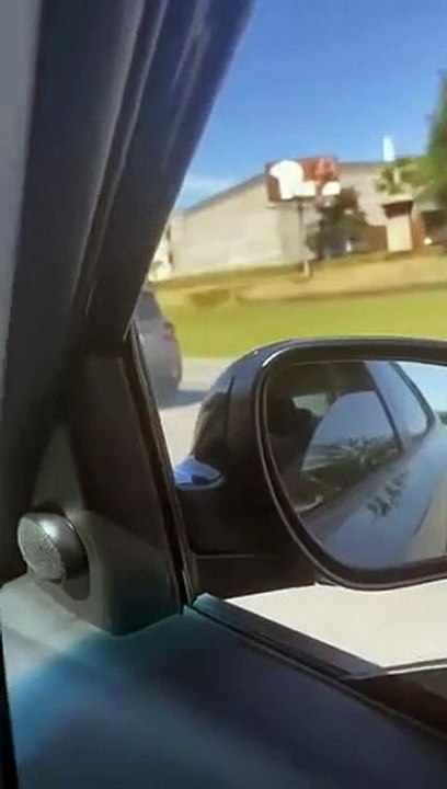 Un automobiliste a percuté un motard mais la vie continue !