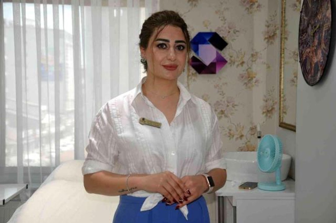 Kurduğu güzellik merkeziyle hem patron, hem istihdam kapısı oldu