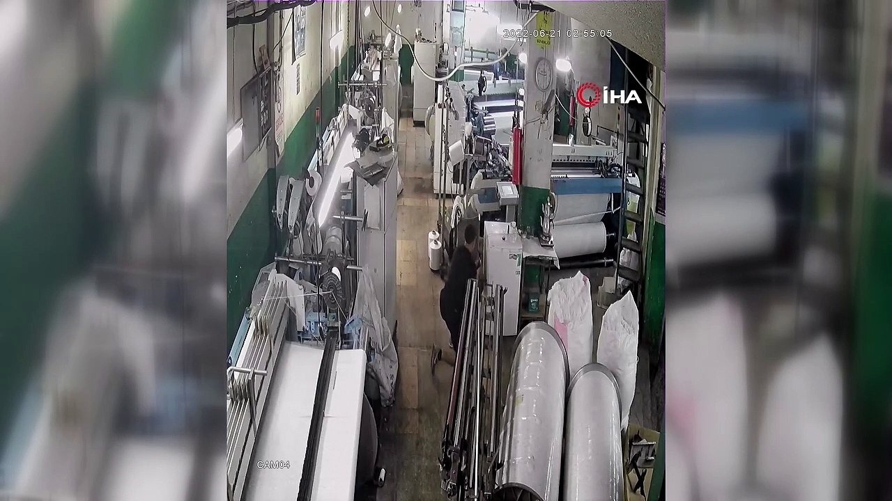 Film gibi hırsızlık kamerada! Sürünerek içeri girdi, yüz yüze gelince…