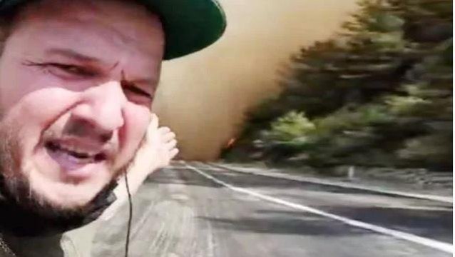 Şahan Gökbakar yangın videosu ve paylaşımı! Şahan Gökbakar Twitter üzerinden ne dedi?