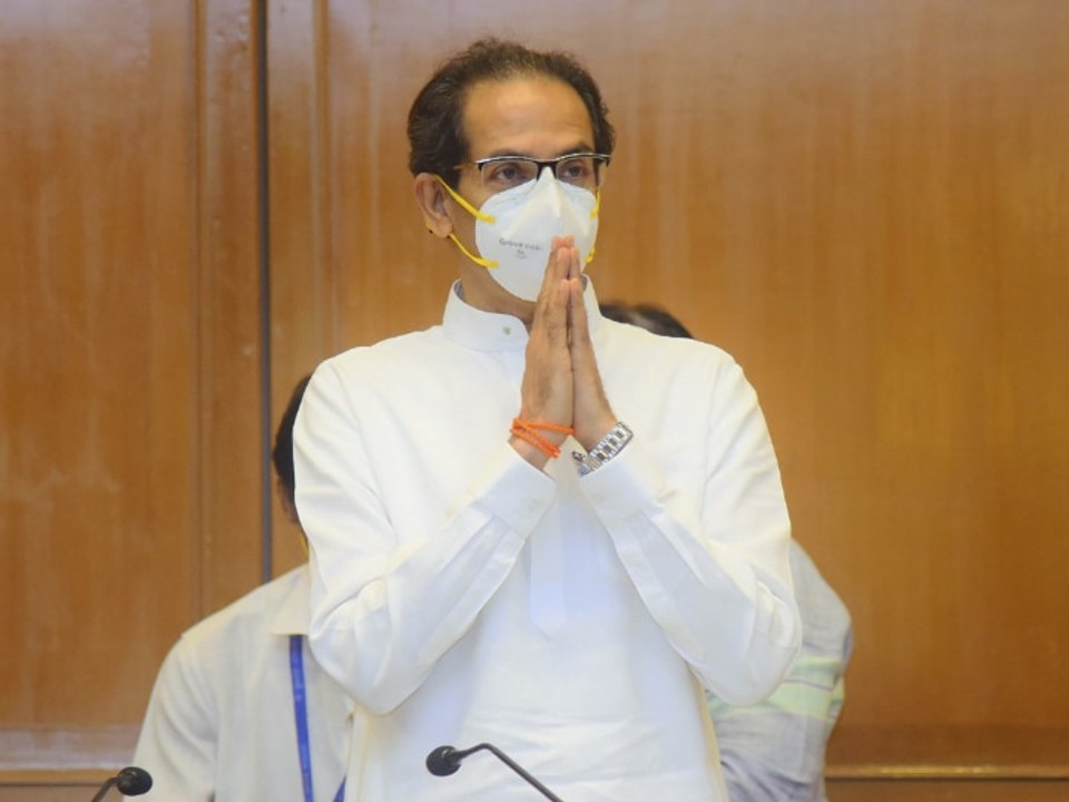 Maharashtra Politics: Acharya Pramod Krishnam said, "Uddhav Thackeray should resign" | Hoonkar