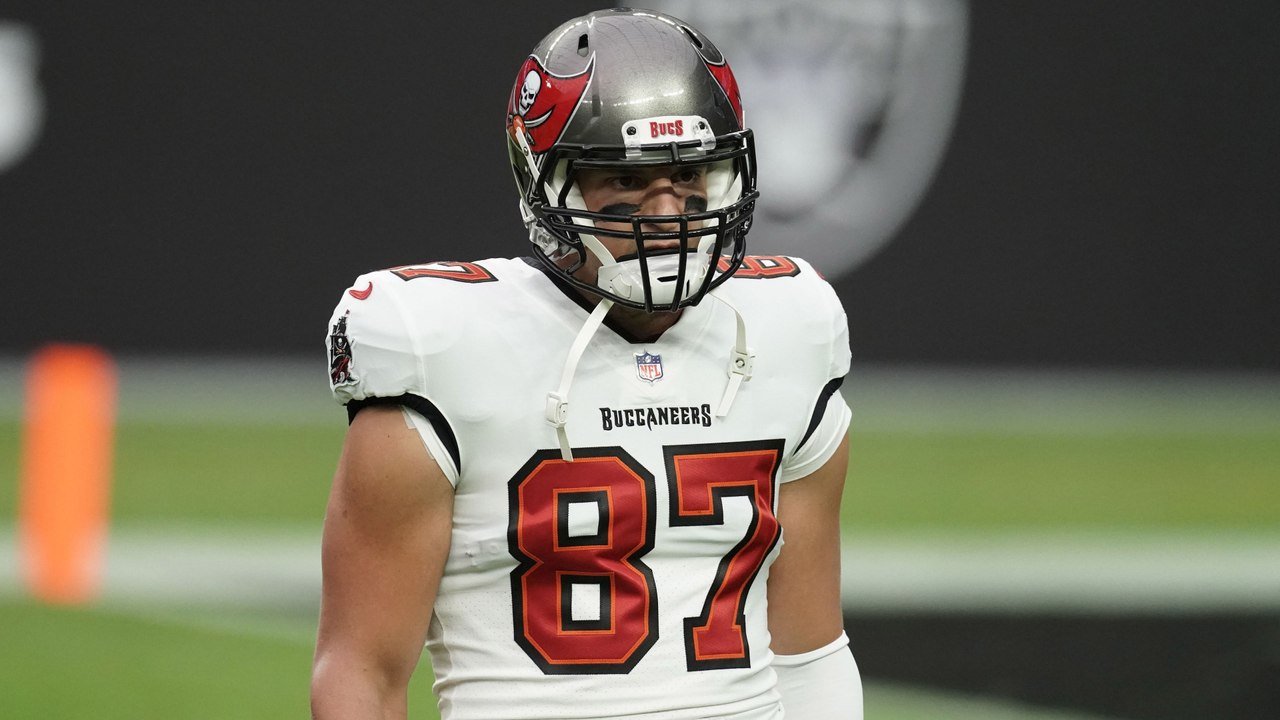 Rob Gronkowski Retires From NFL After 11 Seasons