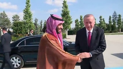 بالصور.. مراسم استقبال الرئيس التركي لولي العهد في العاصمة أنقرة