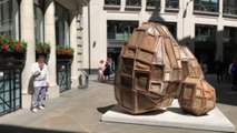 Unas audaces esculturas urbanas convierten la City en un centro cultural